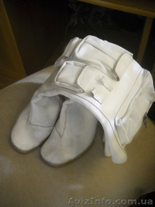 Продам сапоги белые кожаные р.39  Б/У #1584335