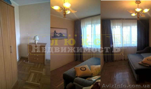 Продам двухкомнатную квартиру Ботанический пер / Романа Кармена #1595077