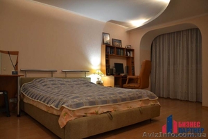 Продается 2-х ярусная квартира с видом на р. Днепр,  ул. Пушкина #1596234