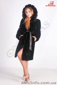 Шуба из мутона с капюшоном 