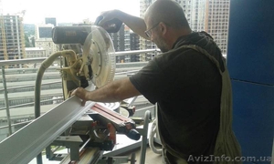 Монтаж установка плинтуса МДФ,  деревянного Киев и область #1605075