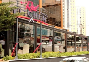 Вертикальное раздвижное гильотинное остекление SKYLINE #1612045