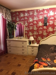 Продам!4 комнатную квартиру у порога м.Героев Труда! #1610789