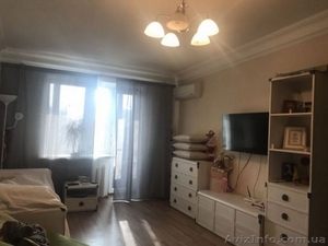 Продается двухкомнатная квартира с ремонтом и мебелью на 