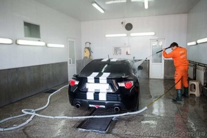 Требуются мойщик,  шиномонтажник автомобилей #1618093