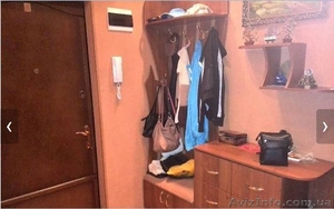 Продается трехкомнатная квартира на 