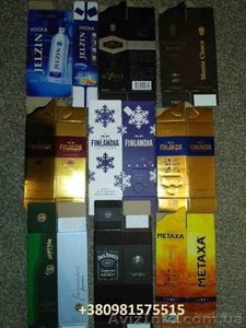 Недорого пустая коробка под алкоголь (Борис Ельцин,  Finlandia и т.д.) #1630127