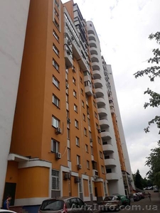 Продам (офис) трехкомнатную квартиру в Киеве,  ул. Борщаговская 145 #1629060