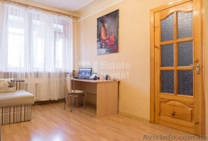 Продам 2-х ком квартиру в центре   #1631495