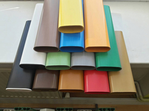 Пластиковый профиль лавковий #1648779