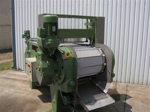 Машина для удаления косточек из вишни,  сливы,  абрикоса 1000 – 2000 кг/час #1648767