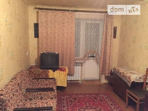 Продам свою 1 комн. квартиру 32 кв. м,  4/5,  возле метро ЮЖД #1650092