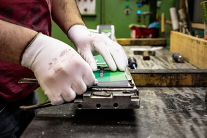 Работа в Чехии. Изготовление лыж на производстве (Хмельницкий) #1650800