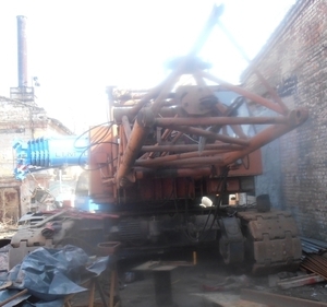 Продаем гусеничный кран СКГ-401,  40/63 тонны,  1989 г.в. #1651543