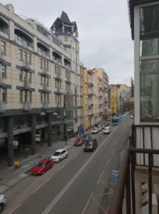 Не Упусти Свой Шанс! Продажа 3к квартиры Центр Киев Б.Житомирская 21 #1653238