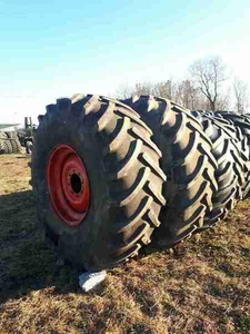 Б/у Колеса 680/85R32 Continental  #1654069