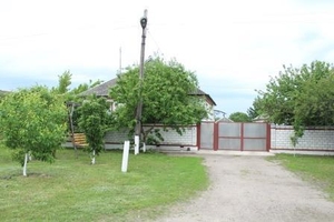 Продам большой дом в отличном состоянии,  180 кв.м. Харьковская обл. #1655373