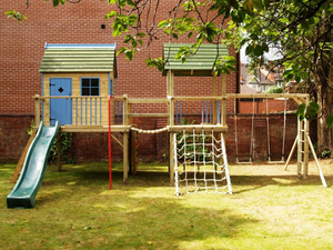 Детский домик №4 #1657049