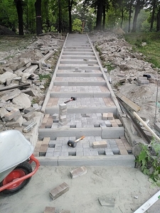 Укладка фем {тротуарной плитки} #1657340