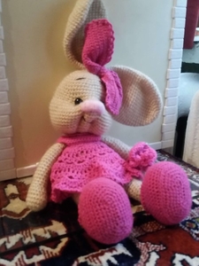 Продам игрушку вязаная Зайка девочка.   #1660257