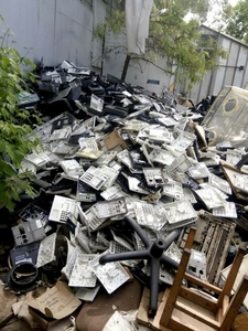 Закупаем отходы пластмассы,  пэт бутылки,  пленки. #1661603