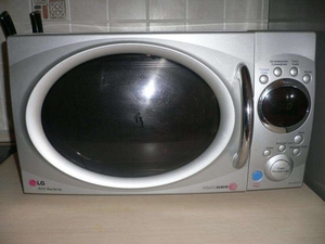 Продам СВЧ с грилем LG MH-6352FS   #1660900