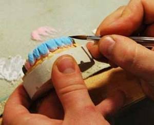 Требуется зубной техник-гипсовщик #1663195