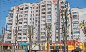 3-х кімнатна квартира,  Центр,  бул. Шевченка 135 #1672482