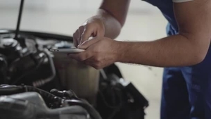 Автослесарь грузового сервисного центра #1672654