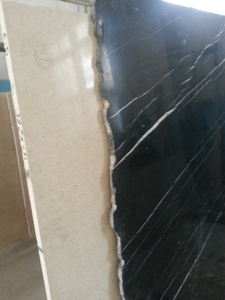 Мрамор разных расцветок и полутонов от бело-розового до темно-коричневого.       #1677434