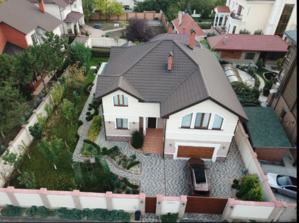 ПРОДАМ ДОМ В СОВИНЬОНЕ ВМЕСТЕ С ПАРКОМ В ЦЕНТРЕ СОВИНЬОНА Одесса #1678834