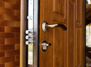 Аварийная служба замена замков Вышгород #1681165