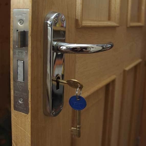 Аварийная служба замена замков Львов #1681167