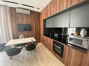 Видовая квартира 58м2 в элитном доме Royal Tower. Саксаганского,  37к #1694947