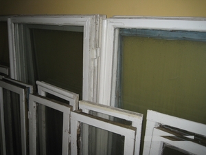 Продам    оконные рамы  в Днепре  #1695332