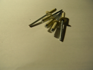 Бежевые RAL 1015 вытяжные заклепки размер 4*8,  4*10,  4*12 #1694691