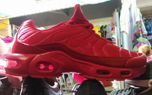 Україна Дрібний Опт і Роздріб Кросівки Взуття спорт Шукаємо партнерів покупців  #1694372