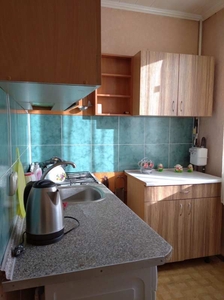 Сдам 2-х комнатную квартиру,  чистую,  теплую #1698196