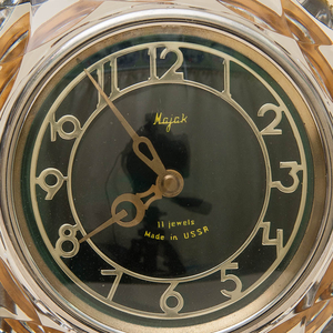 Продам часы 