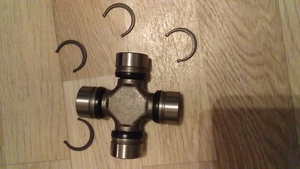 Крестовина кардана на Богдан А069,  HD65 и другие запчасти по невысоким ценам в н #1703651