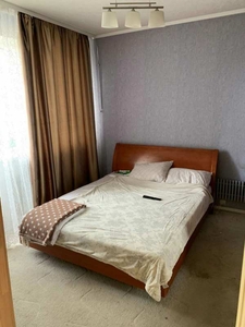 Продам 4-х комнатную квартиру возле метро Г. Труда #1702446