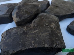 Глина Черная кусковая,  пакет 1 кг #1702334