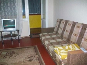 1 кім. квартира в хорошому стані,  з меблями,  холодильником і телевізором у півде #1702816