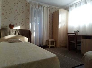 Сдам комнату в доме для одного человека в центр. части города. #1704378