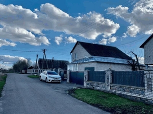 Будинок  в Узині,   вул. Вишнева, 13,  2/2,  140м.  #1706511