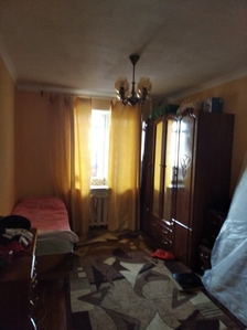 Продаю 4к квартиру 86.5 кв. м,  Робоча вулиця в районі Чечелівський в Дніпрі #1708035