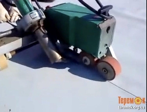 Укладка ПВХ мембраны. Монтаж и ремонт мембранных крыш. #1712402