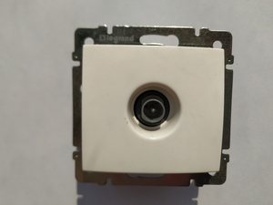 Розетка TV оконечная,  Valena Classic - 10дБ (774430),  белая #1712714