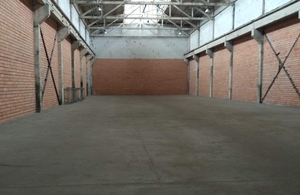 Сдам- Одесса склад 3000 м класс А,  рампа,  охрана,  офис,  душевые,  стеллажи. #1714978