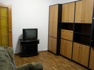 Сдам 2-комнатную квартиру ул. Филатова. Жилпосёлок . Центр. #1713946